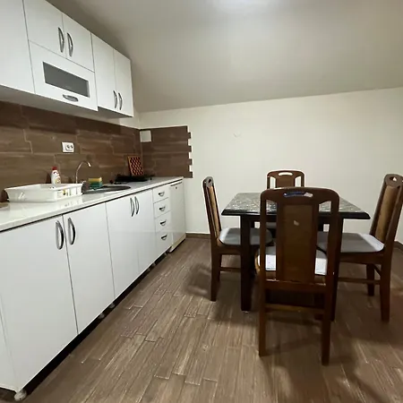 Vozd 公寓 克拉多沃