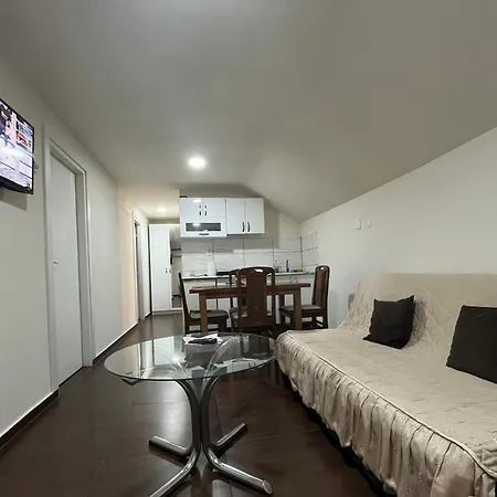 Vozd 公寓 克拉多沃